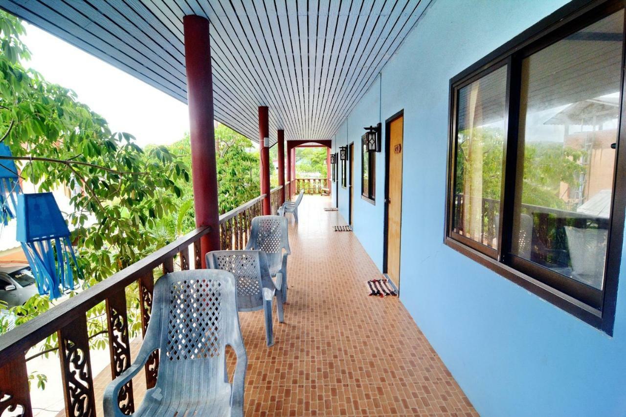 Blue Andaman Lanta Resort Ko Lanta Exterior foto