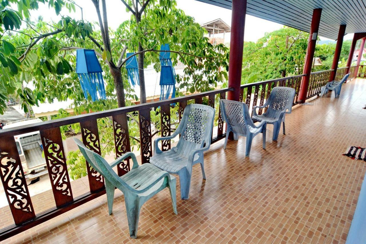 Blue Andaman Lanta Resort Ko Lanta Exterior foto