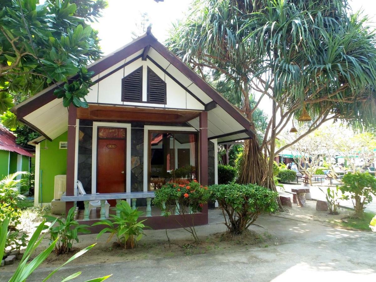 Blue Andaman Lanta Resort Ko Lanta Exterior foto