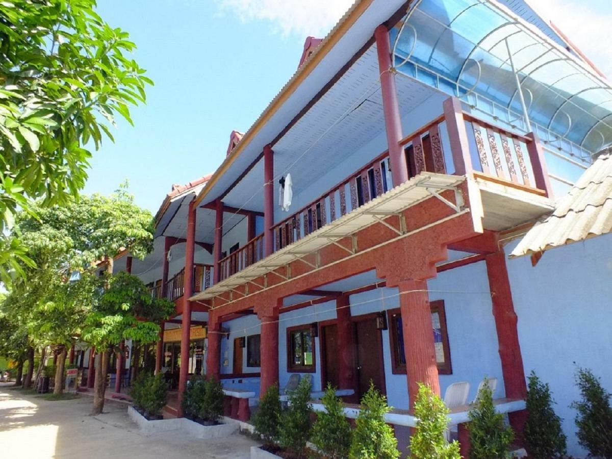 Blue Andaman Lanta Resort Ko Lanta Exterior foto