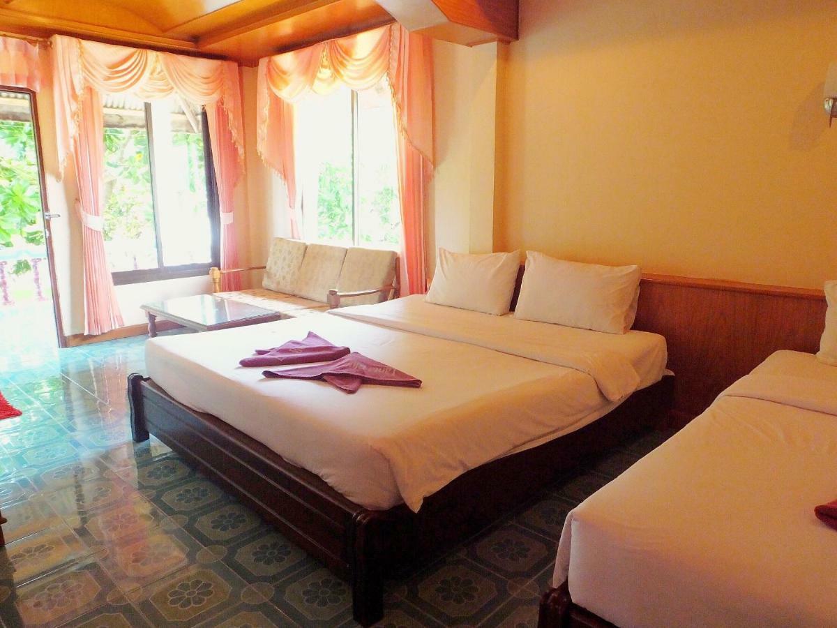 Blue Andaman Lanta Resort Ko Lanta Exterior foto