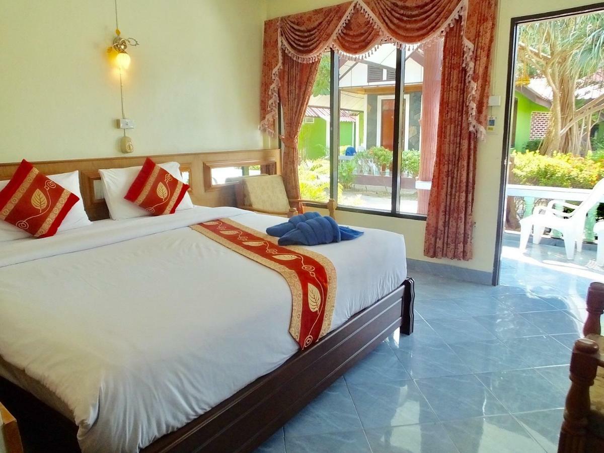 Blue Andaman Lanta Resort Ko Lanta Exterior foto