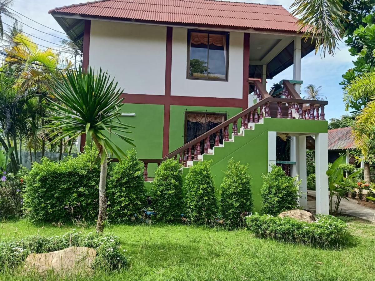 Blue Andaman Lanta Resort Ko Lanta Exterior foto