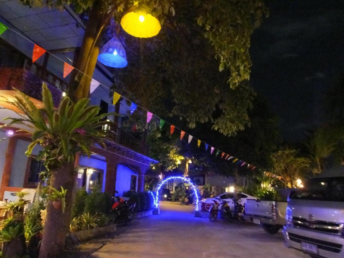 Blue Andaman Lanta Resort Ko Lanta Exterior foto